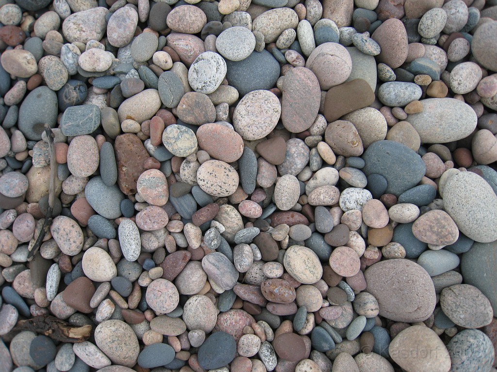 Mackinaw Island Area May 2008 1324.jpg - May 24 2008 a trip to Mackinac City for a 5 M race and a visit to Mackinac Island. A day to the UP, Paradise, Whitefish Point and Tahquamen Falls. This was followed by trips to Petoskey and Charlevoix.